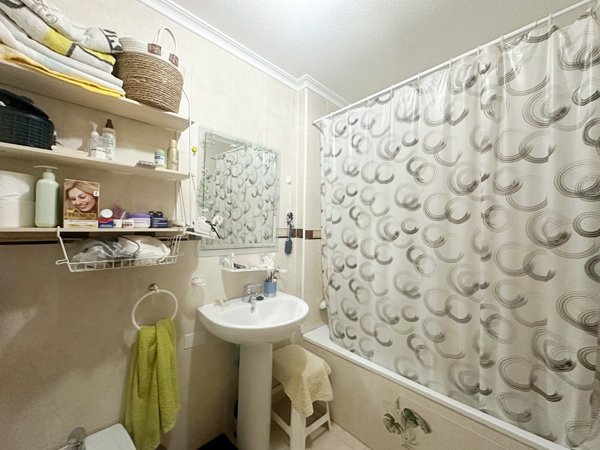 2 Bed Townhouse for sale in Torrevieja Costa Blanca, Alicante, Spain