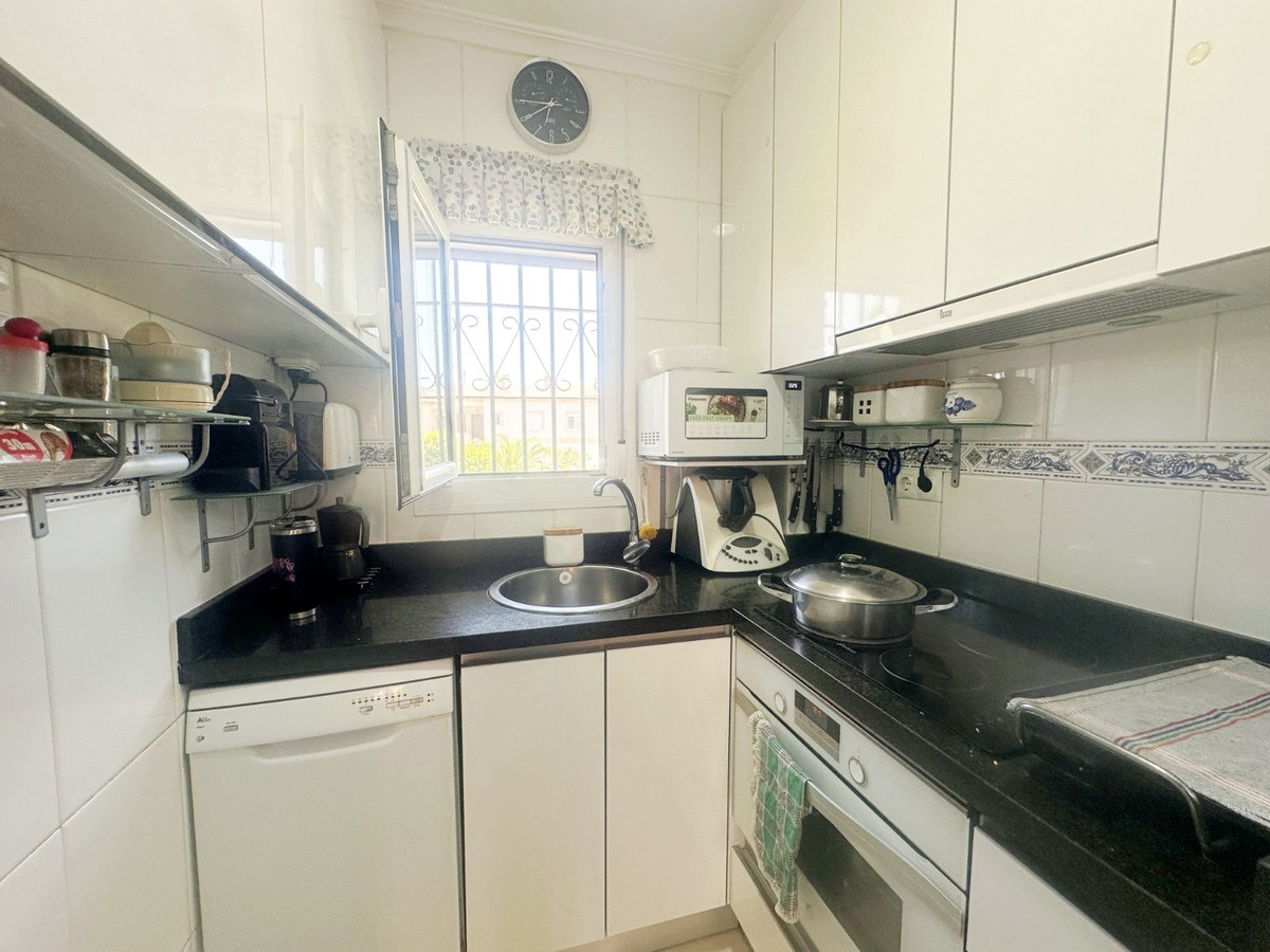 2 Bed Townhouse for sale in Aguas Nuevas Costa Blanca, Alicante, Spain