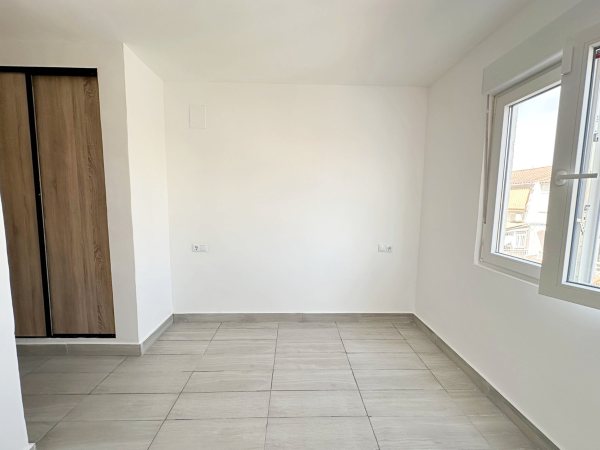 2 Bed Apartment for sale in Torrevieja Costa Blanca, Alicante, Spain