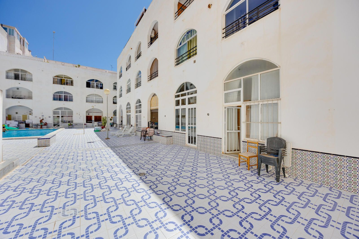 1 Bed Apartment for sale in Playa Del Cura Costa Blanca, Alicante, Spain