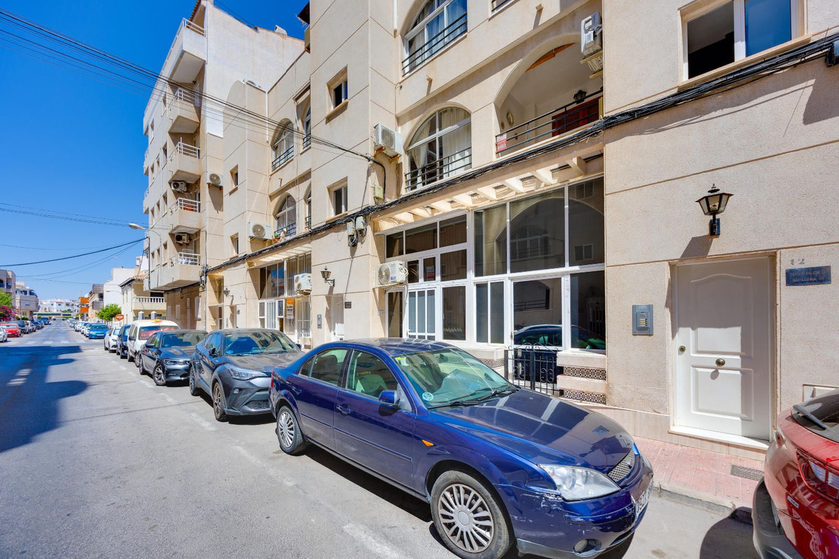 1 Bed Apartment for sale in Playa Del Cura Costa Blanca, Alicante, Spain