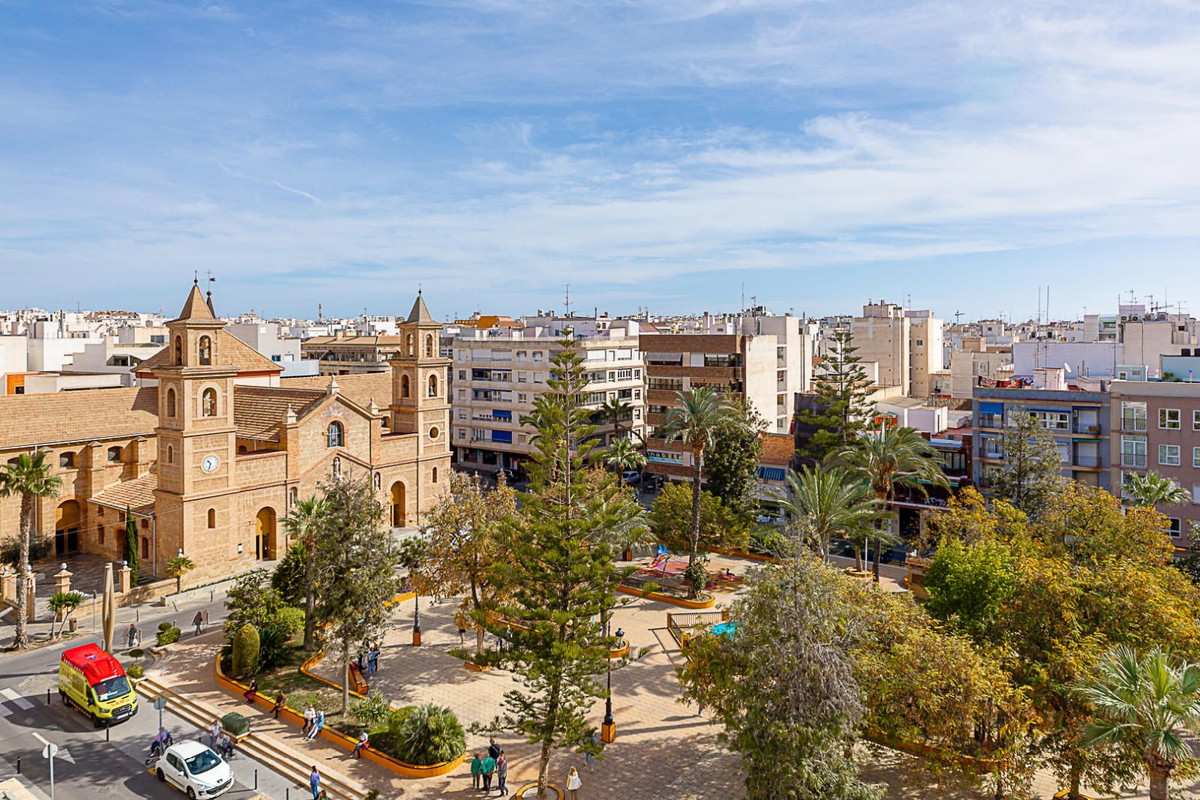 1 Bed Apartment for sale in Playa Del Cura Costa Blanca, Alicante, Spain