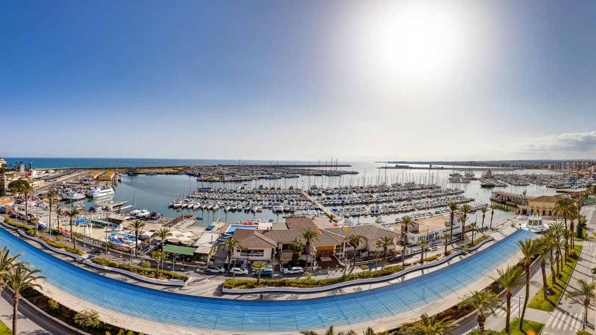 1 Bed Apartment for sale in Playa Del Cura Costa Blanca, Alicante, Spain