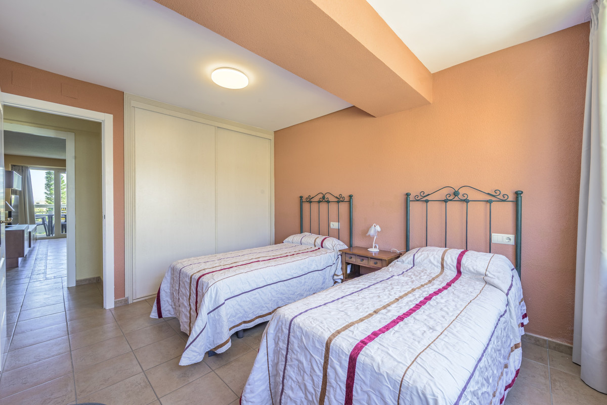 1 Bed Apartment for sale in La Carihuela Costa Del Sol, Málaga, Spain
