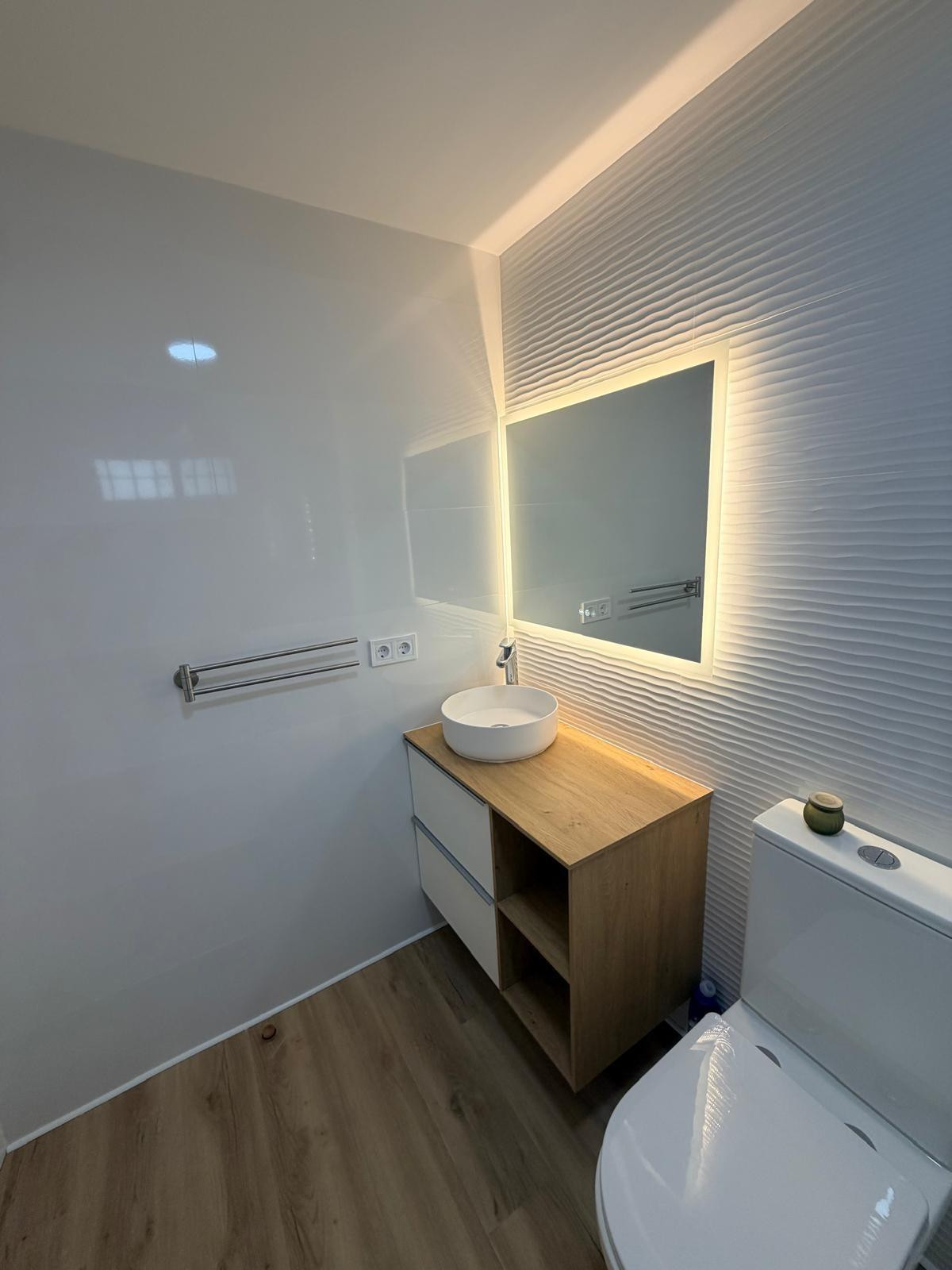 2 Bed Apartment for sale in Benalmadena Costa Del Sol, Málaga, Spain