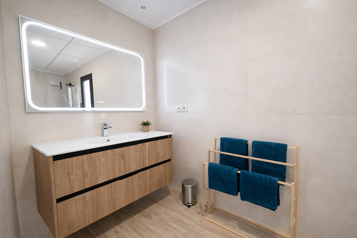Se vende Adosada de 3 dormitorios en Costa Blanca, Alicante, España