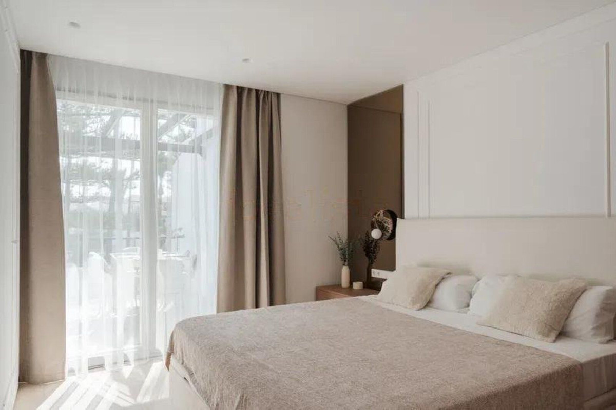 3 Bed Apartment for sale in San Pedro De Alcántara Costa Del Sol, Málaga, Spain