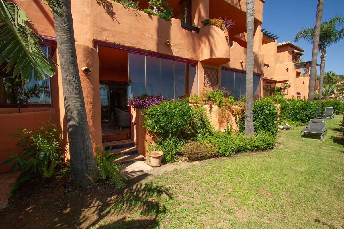 Se vende Apartamento Planta Baja de 2 dormitorios en Costa Del Sol, Málaga, España