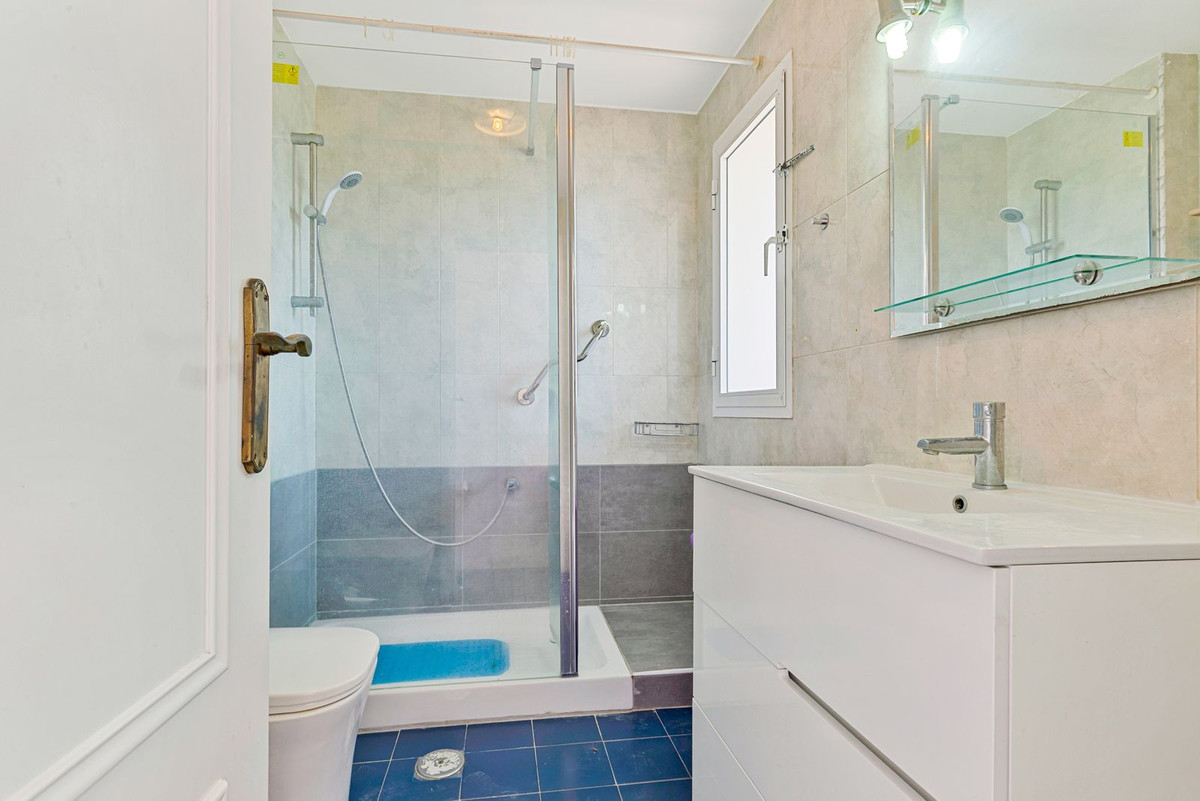 Se vende Adosada de 4 dormitorios en Costa Del Sol, Málaga, España
