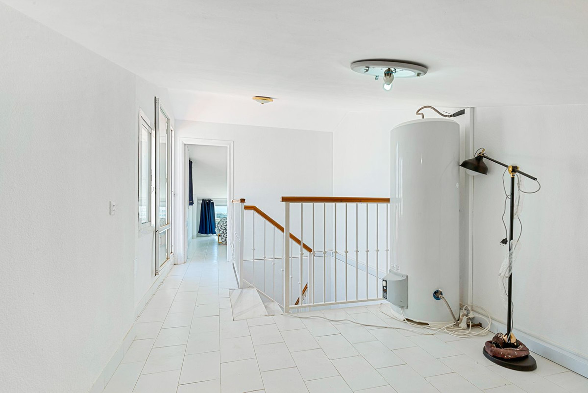 Se vende Adosada de 4 dormitorios en Costa Del Sol, Málaga, España