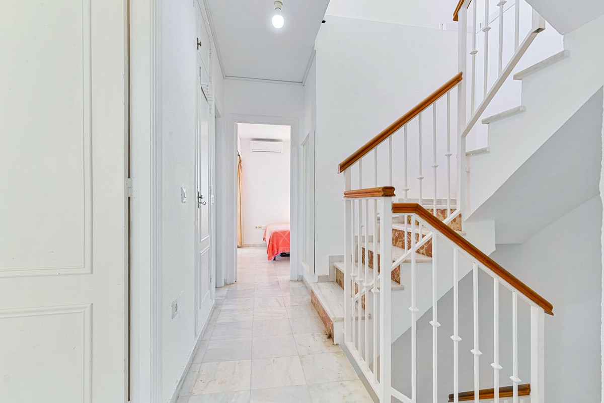 Se vende Adosada de 4 dormitorios en Costa Del Sol, Málaga, España