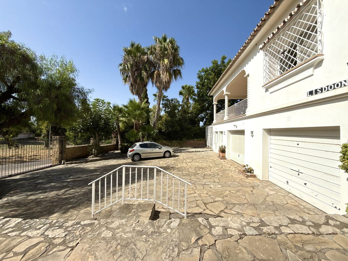 3 Bed Townhouse for sale in San Pedro De Alcántara Costa Del Sol, Málaga, Spain