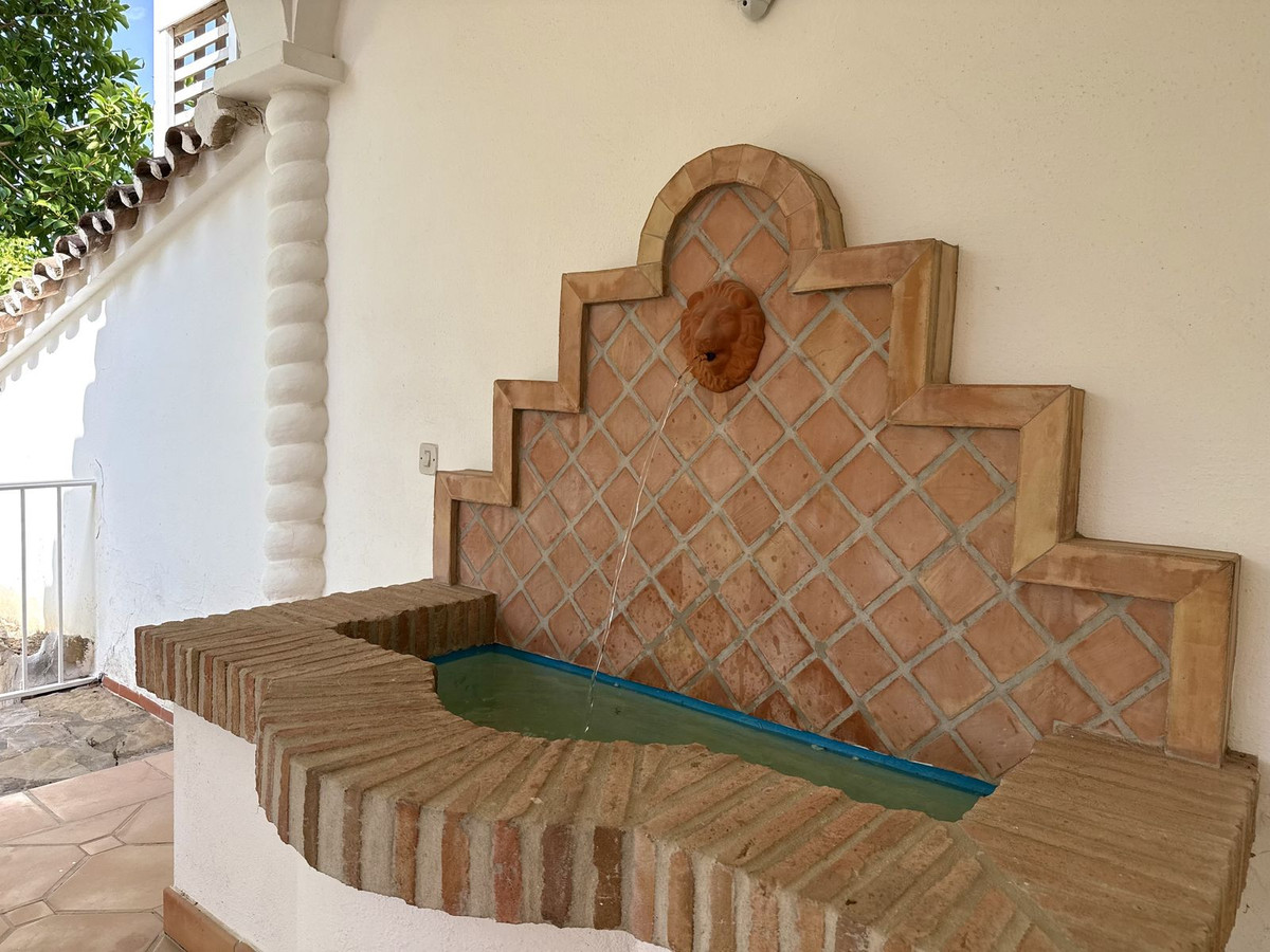 3 Bed Townhouse for sale in San Pedro De Alcántara Costa Del Sol, Málaga, Spain