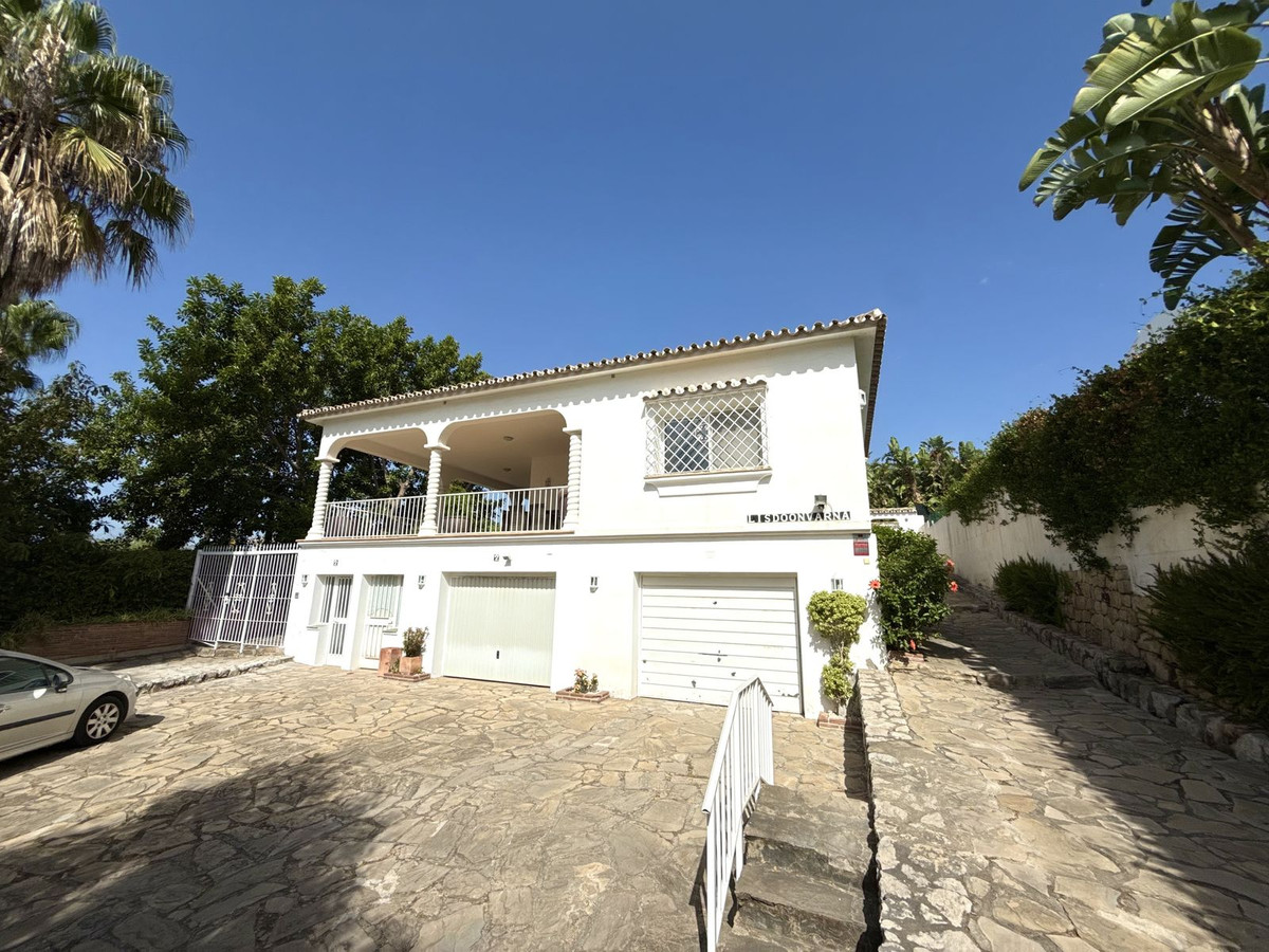 3 Bed Townhouse for sale in San Pedro De Alcántara Costa Del Sol, Málaga, Spain