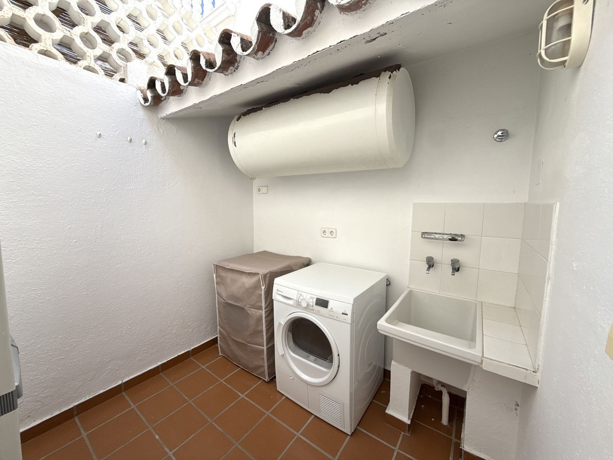 3 Bed Townhouse for sale in San Pedro De Alcántara Costa Del Sol, Málaga, Spain