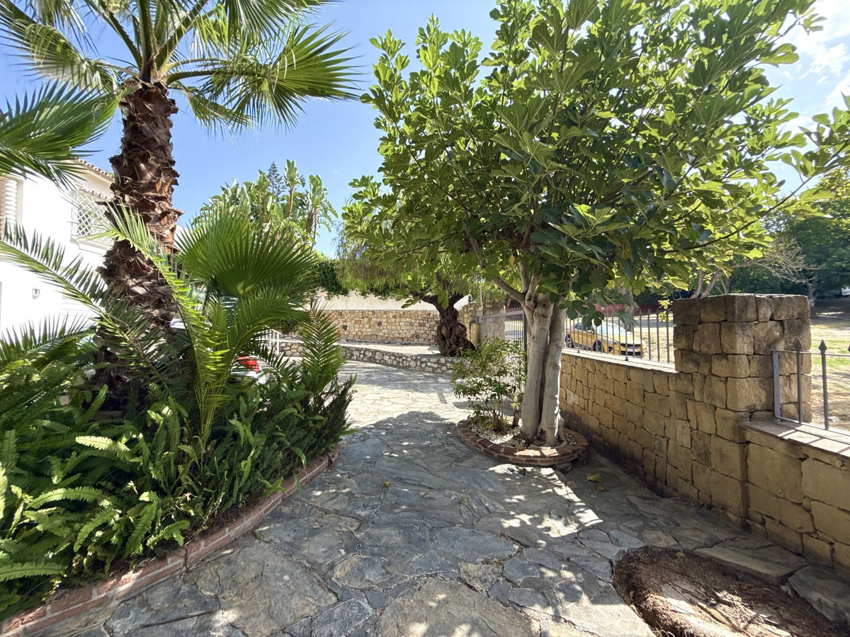 3 Bed Townhouse for sale in San Pedro De Alcántara Costa Del Sol, Málaga, Spain