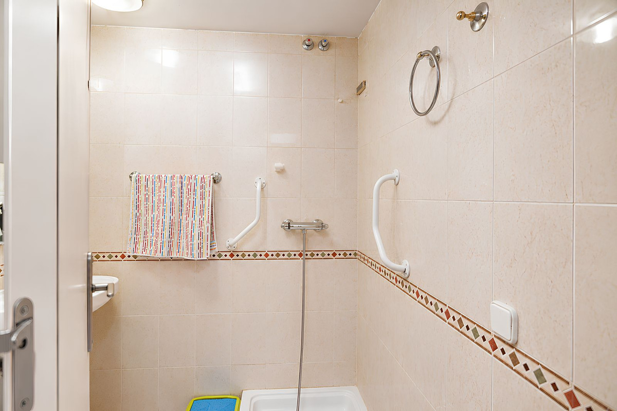 Se vende Adosada de 4 dormitorios en Costa Del Sol, Málaga, España