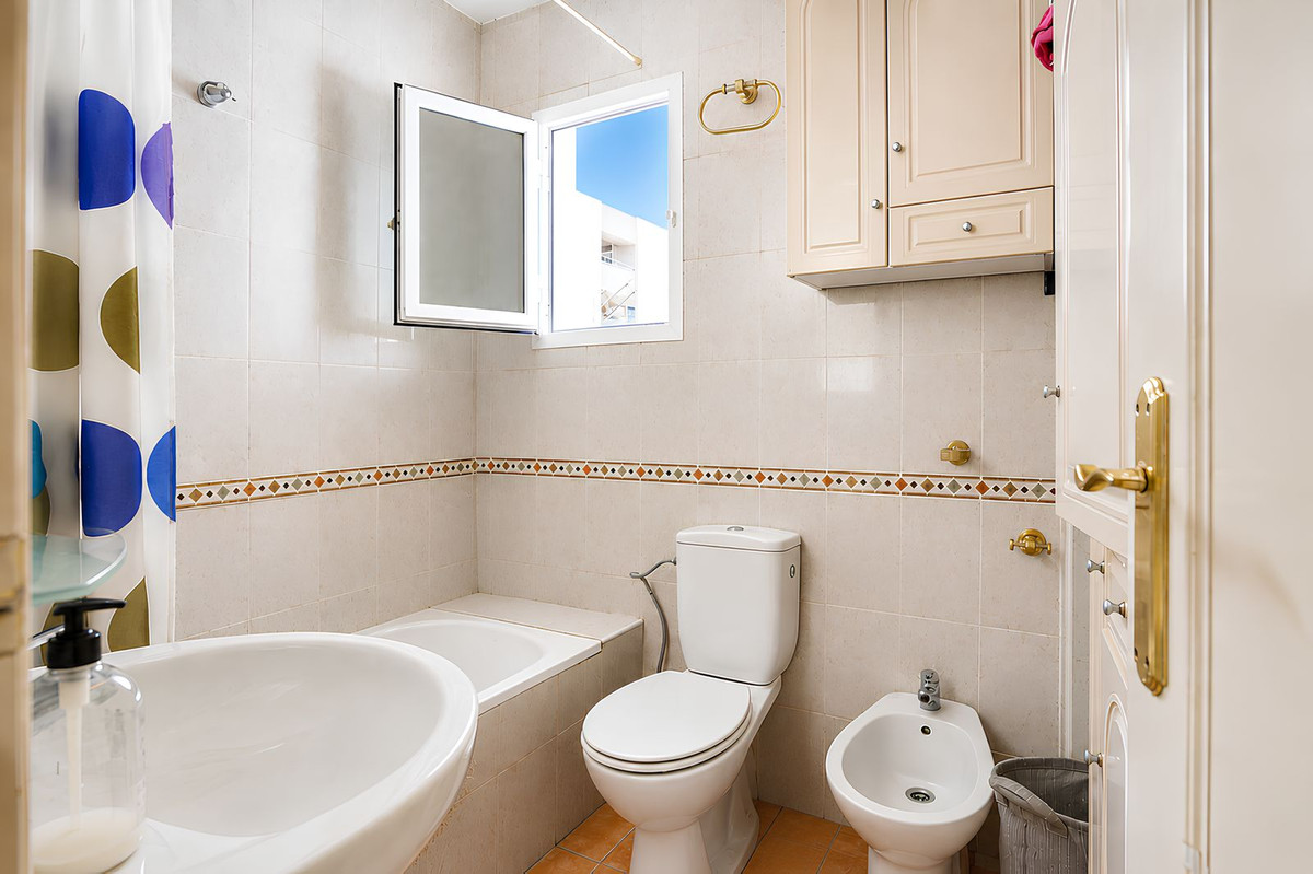 Se vende Adosada de 4 dormitorios en Costa Del Sol, Málaga, España
