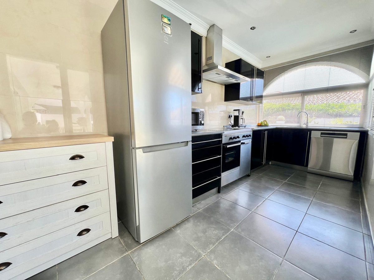 3 Bed Townhouse for sale in El Faro Costa Del Sol, Málaga, Spain