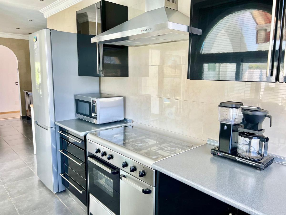 3 Bed Townhouse for sale in El Faro Costa Del Sol, Málaga, Spain