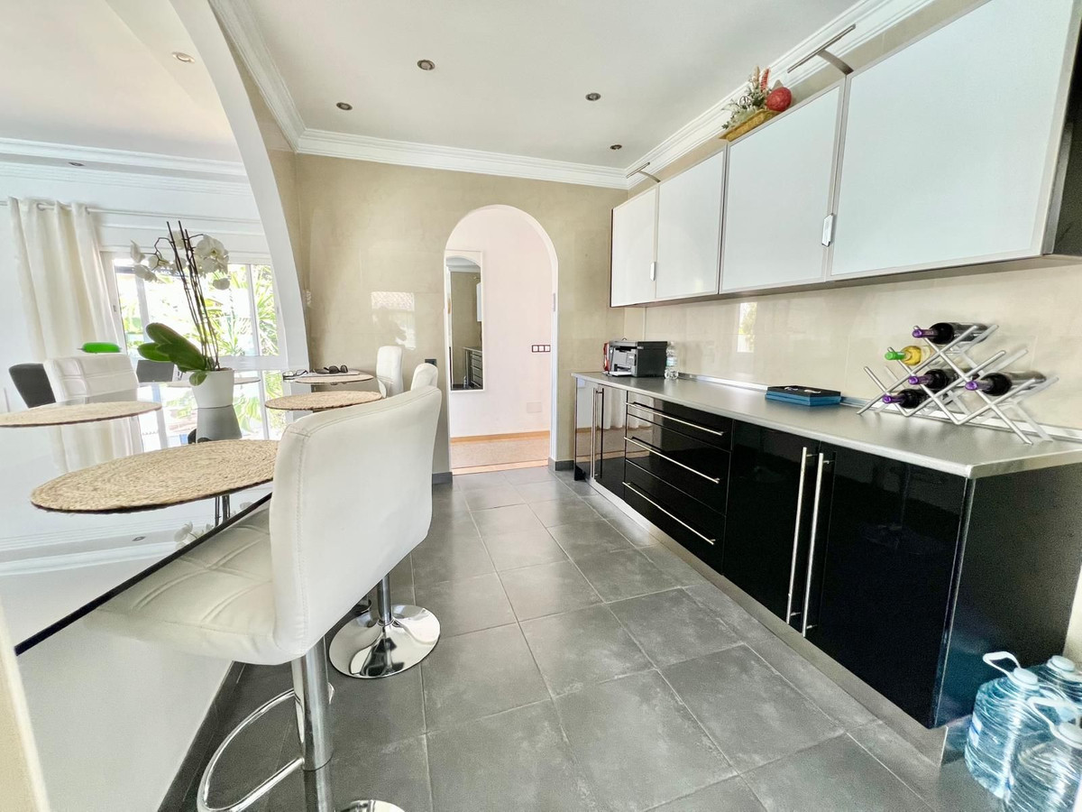 3 Bed Townhouse for sale in El Faro Costa Del Sol, Málaga, Spain