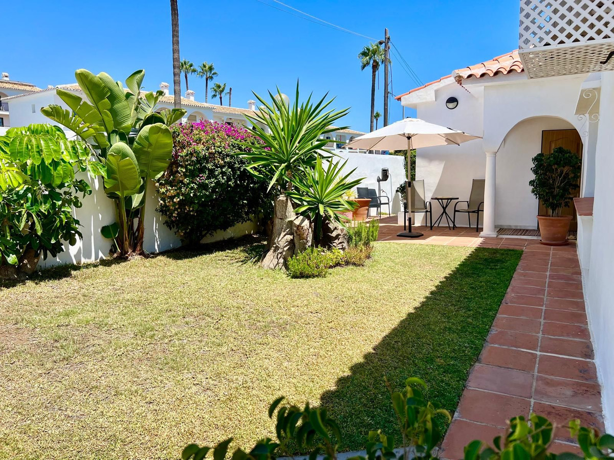 3 Bed Townhouse for sale in El Faro Costa Del Sol, Málaga, Spain
