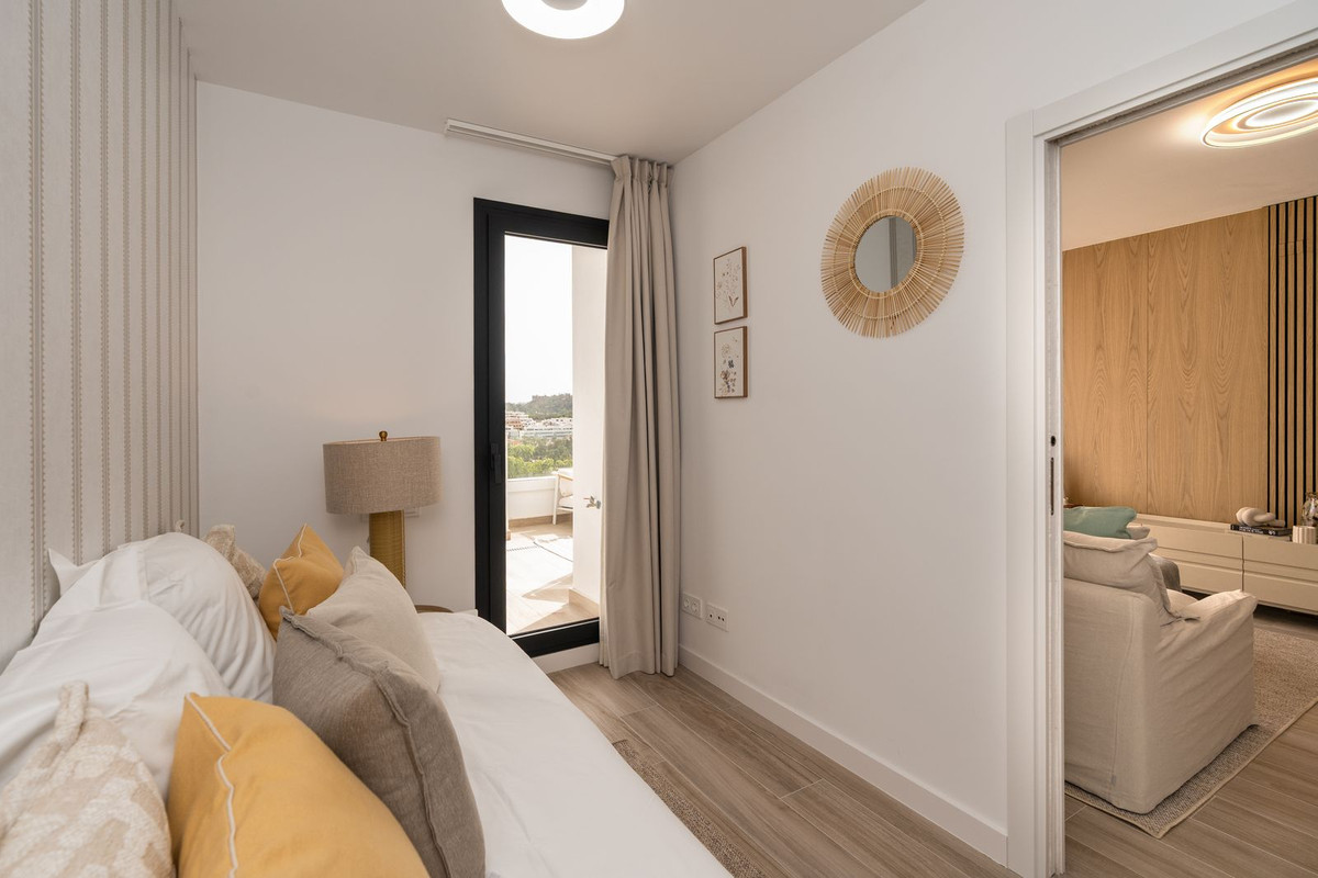 Se vende Apartamento Planta Media de 2 dormitorios en Costa Del Sol, Málaga, España