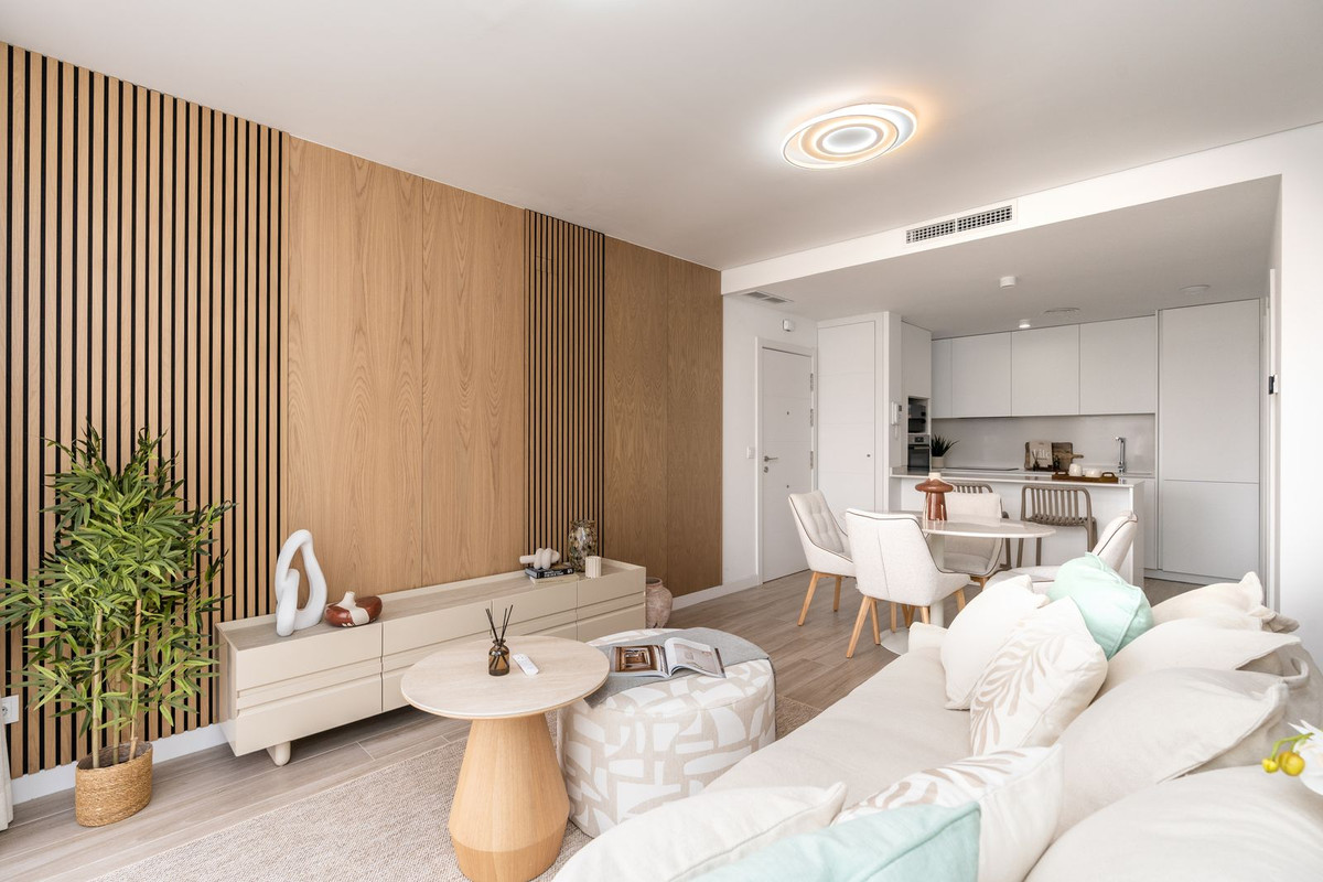 Se vende Apartamento Planta Media de 2 dormitorios en Costa Del Sol, Málaga, España