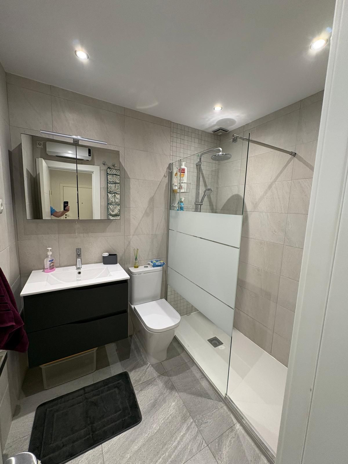 Se vende Apartamento Planta Baja de 2 dormitorios en Costa Del Sol, Málaga, España
