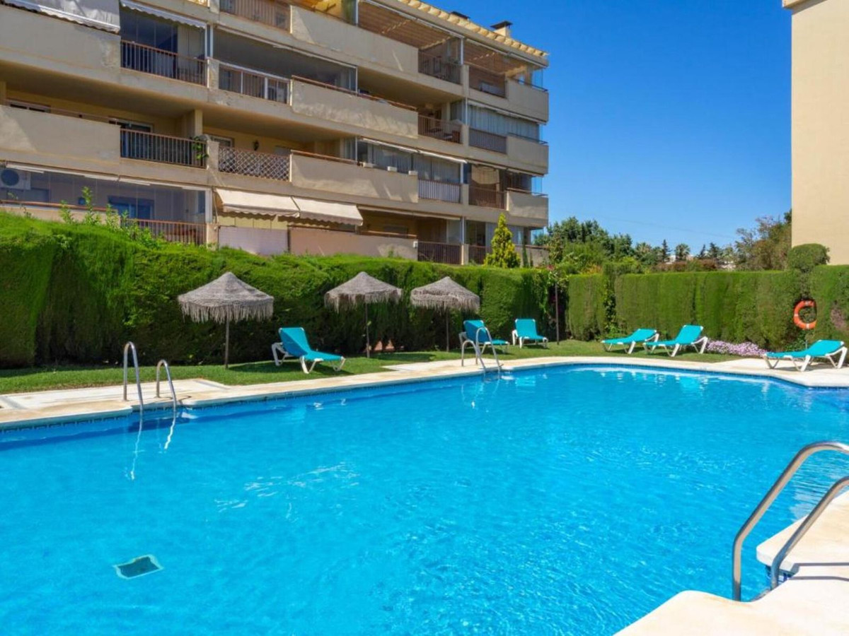 1 Bed Apartment for sale in Calahonda Costa Del Sol, Málaga, Spain