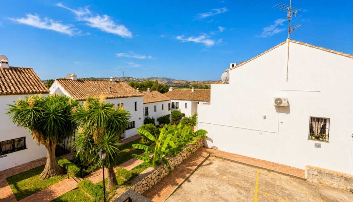 Se vende Pareada de 3 dormitorios en Costa Del Sol, Málaga, España