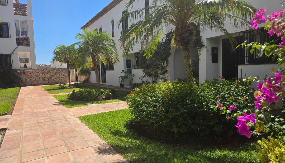 Se vende Pareada de 3 dormitorios en Costa Del Sol, Málaga, España