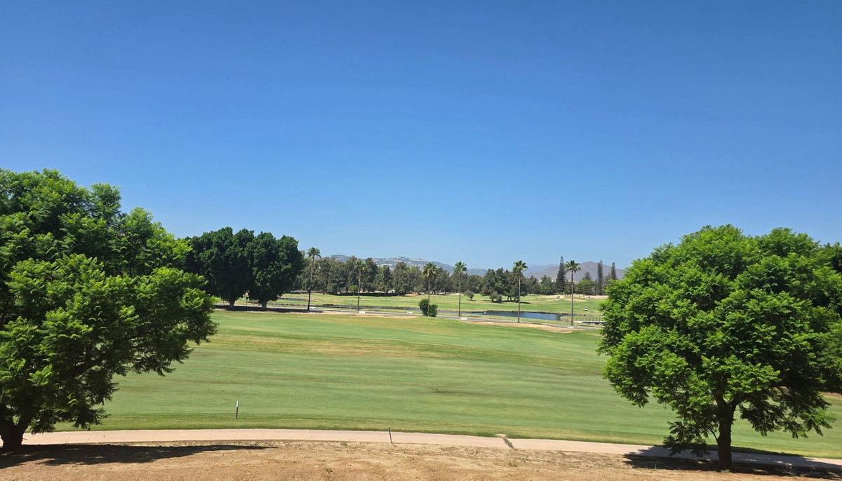 Se vende Pareada de 3 dormitorios en Costa Del Sol, Málaga, España
