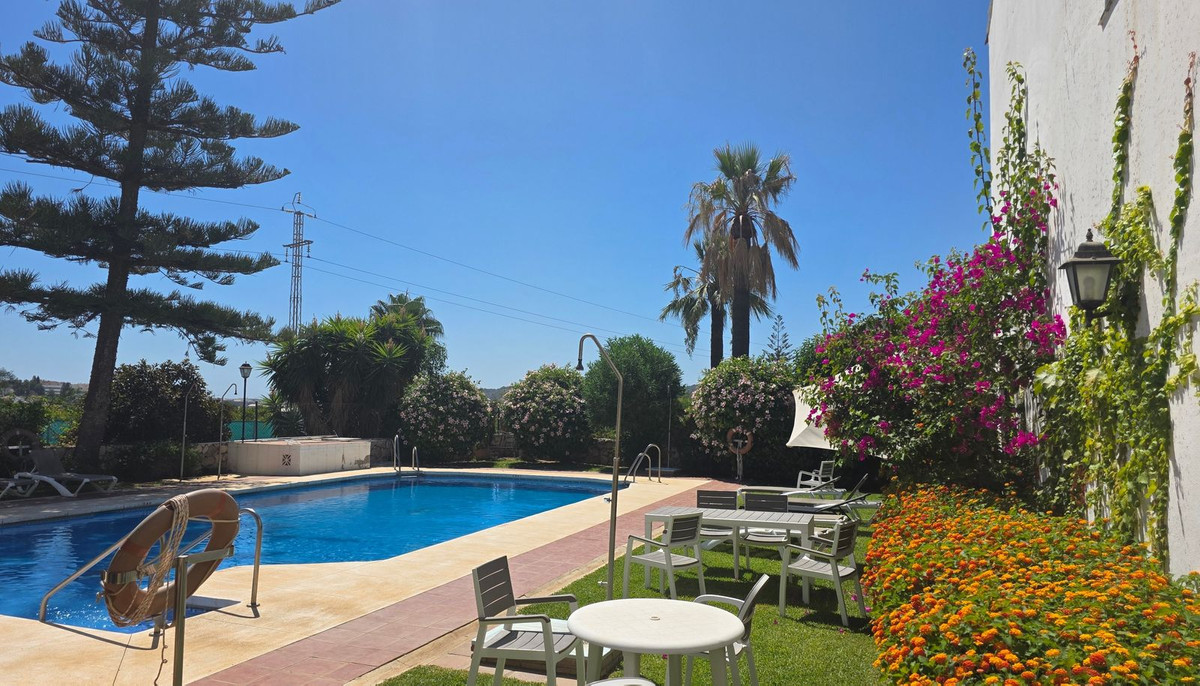 Se vende Pareada de 3 dormitorios en Costa Del Sol, Málaga, España