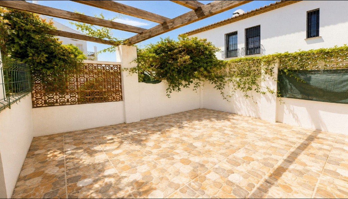 Se vende Pareada de 3 dormitorios en Costa Del Sol, Málaga, España