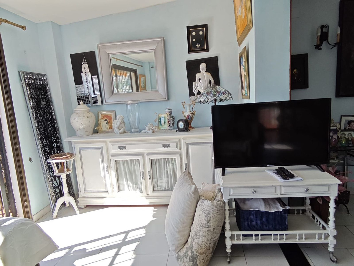 Se vende Villa - Chalet de 3 dormitorios en Costa Del Sol, Málaga, España