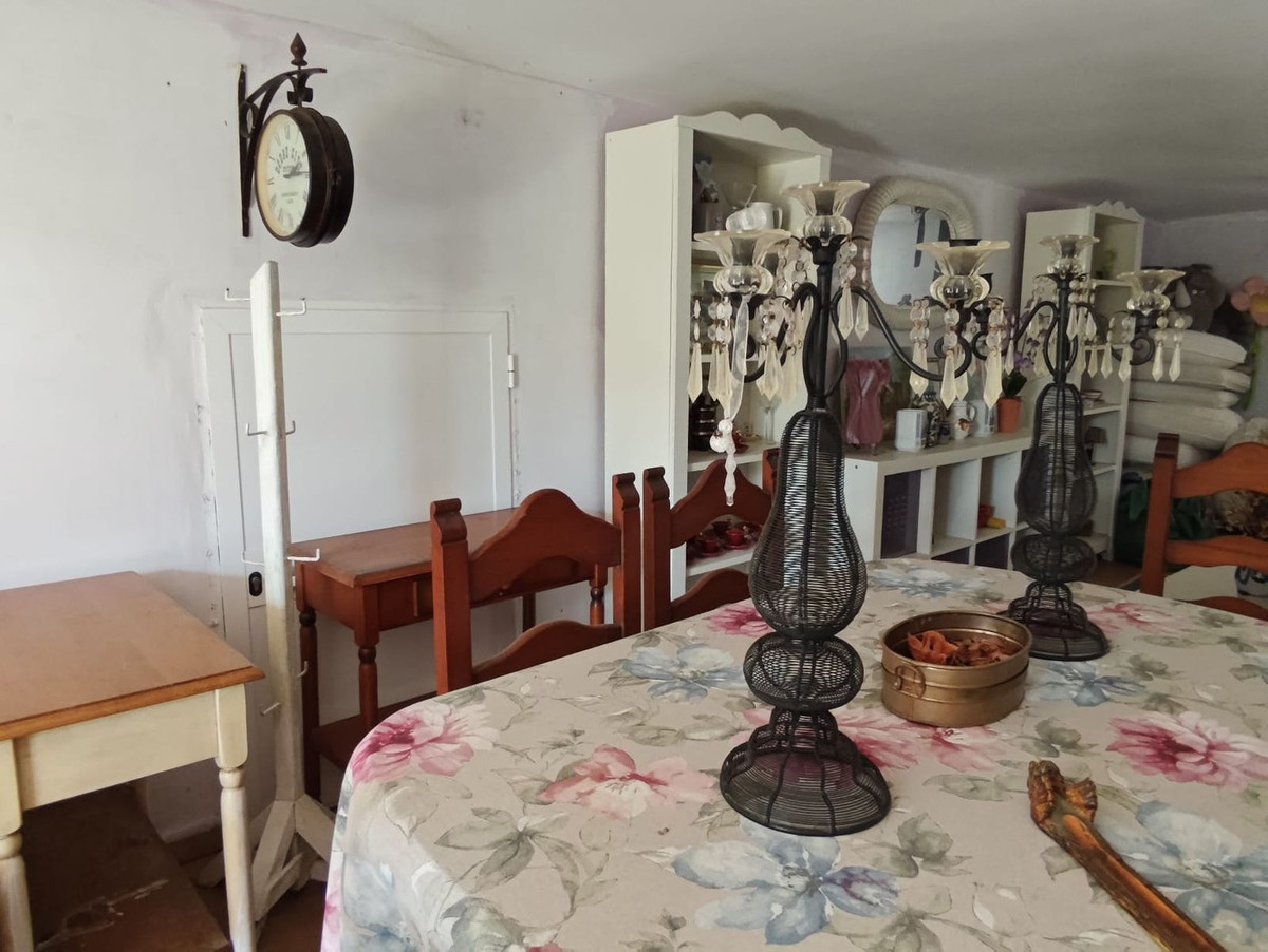 Se vende Villa - Chalet de 3 dormitorios en Costa Del Sol, Málaga, España