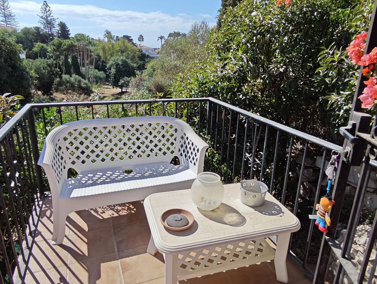 Se vende Villa - Chalet de 3 dormitorios en Costa Del Sol, Málaga, España
