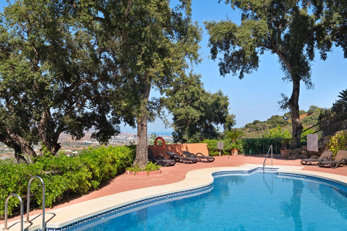 Se vende Apartamento Planta Baja de 2 dormitorios en Costa Del Sol, Málaga, España