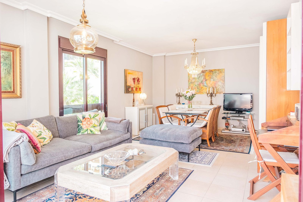 Se vende Apartamento Planta Media de 1 dormitorios en Costa Del Sol, Málaga, España