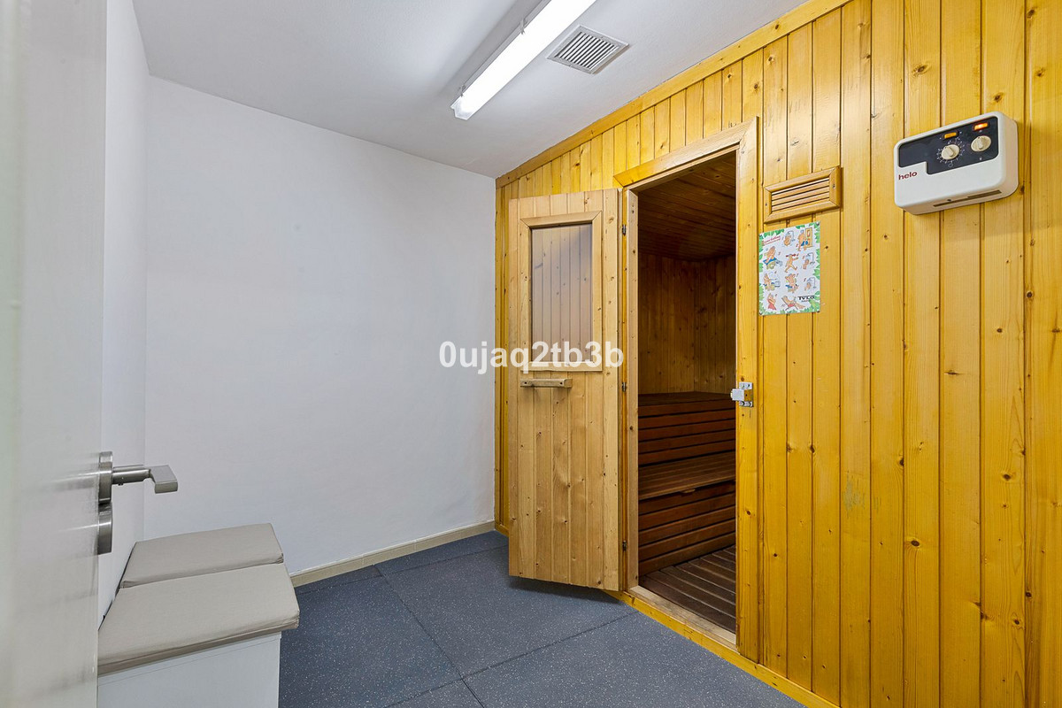 3 Bed Apartment for sale in Marbella Costa Del Sol, Málaga, Spain