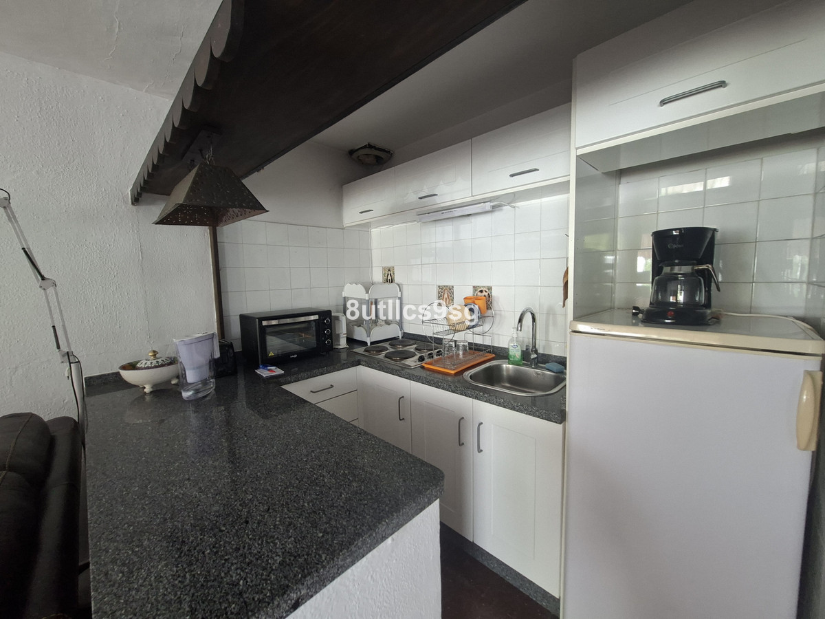 Se vende Villa - Chalet de 2 dormitorios en Costa Del Sol, Málaga, España