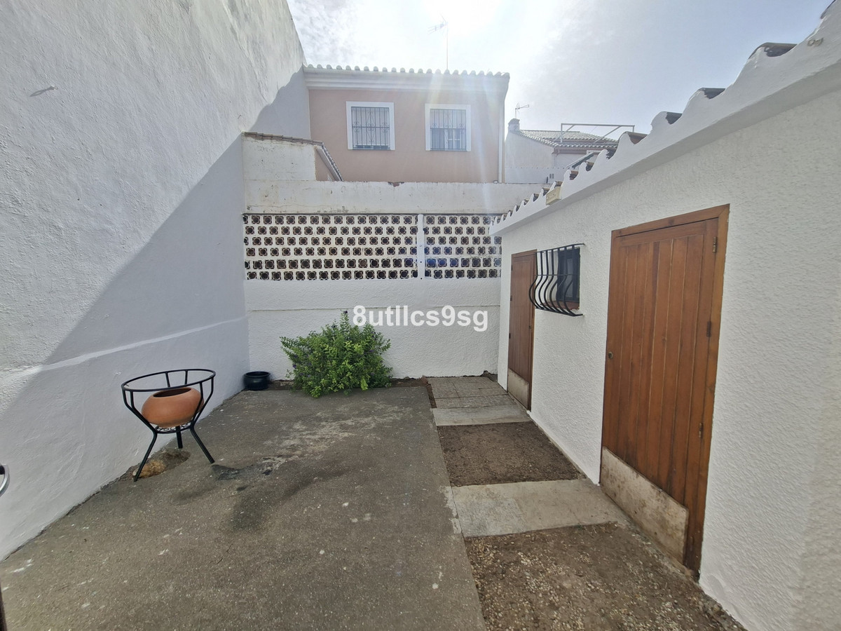 Se vende Villa - Chalet de 2 dormitorios en Costa Del Sol, Málaga, España