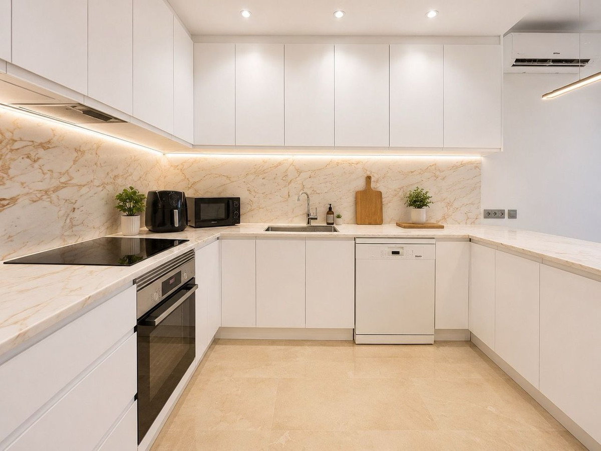 Se vende Villa - Chalet de 3 dormitorios en Costa Blanca, Alicante, España