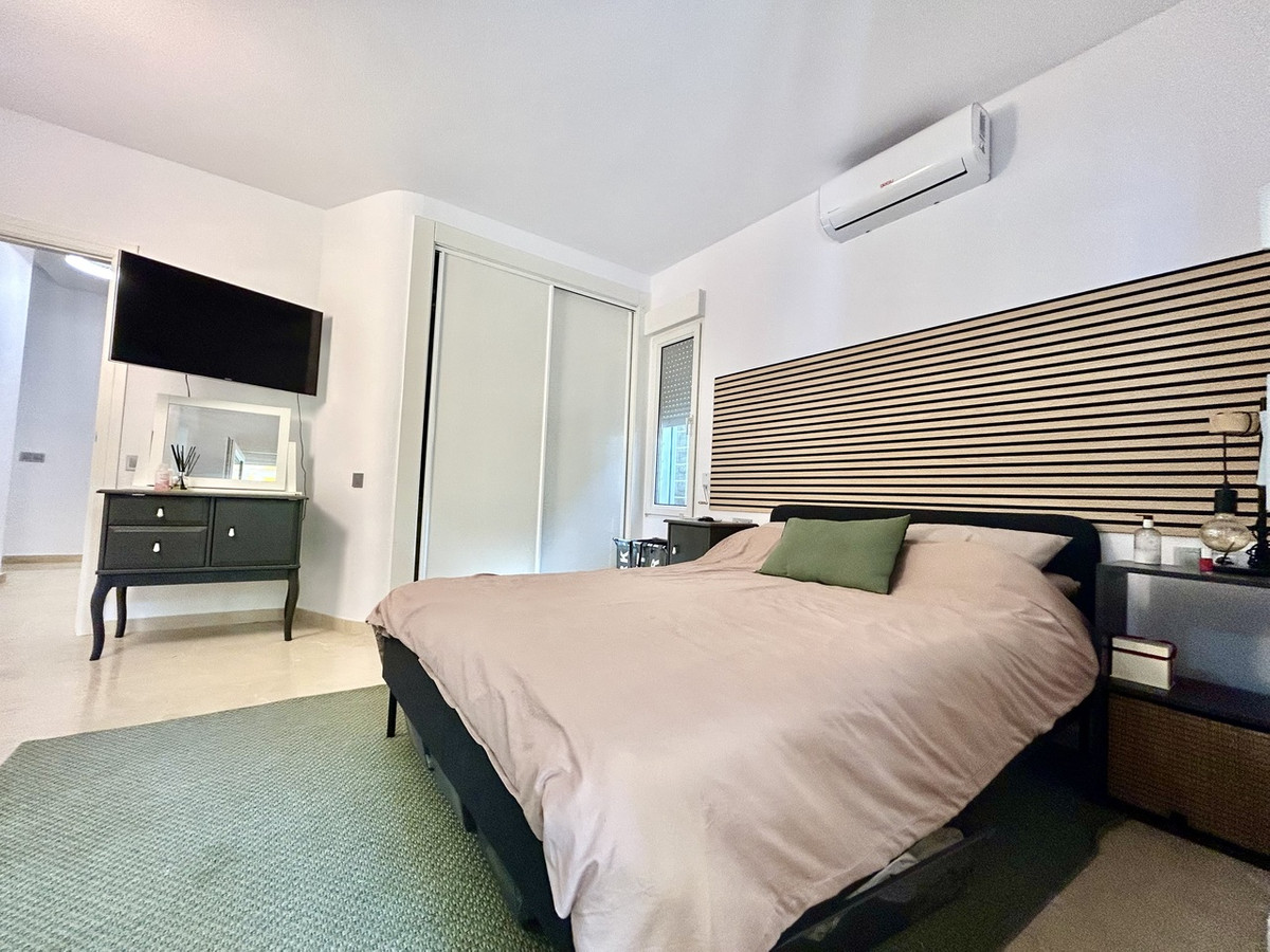 Se vende Villa - Chalet de 3 dormitorios en Costa Blanca, Alicante, España