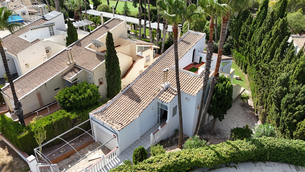 Se vende Villa - Chalet de 3 dormitorios en Costa Blanca, Alicante, España