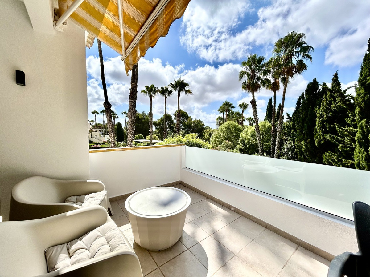 Se vende Villa - Chalet de 3 dormitorios en Costa Blanca, Alicante, España