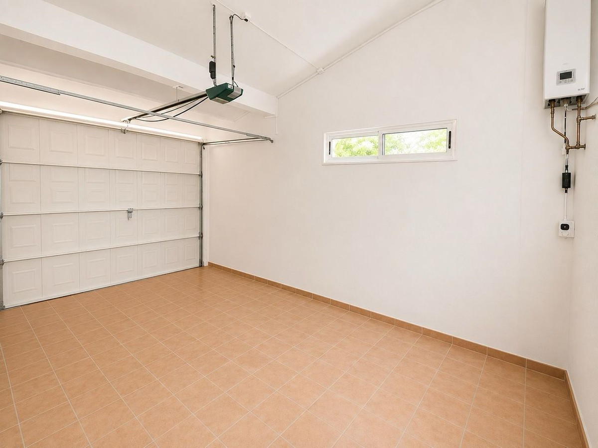 Se vende Villa - Chalet de 3 dormitorios en Costa Blanca, Alicante, España