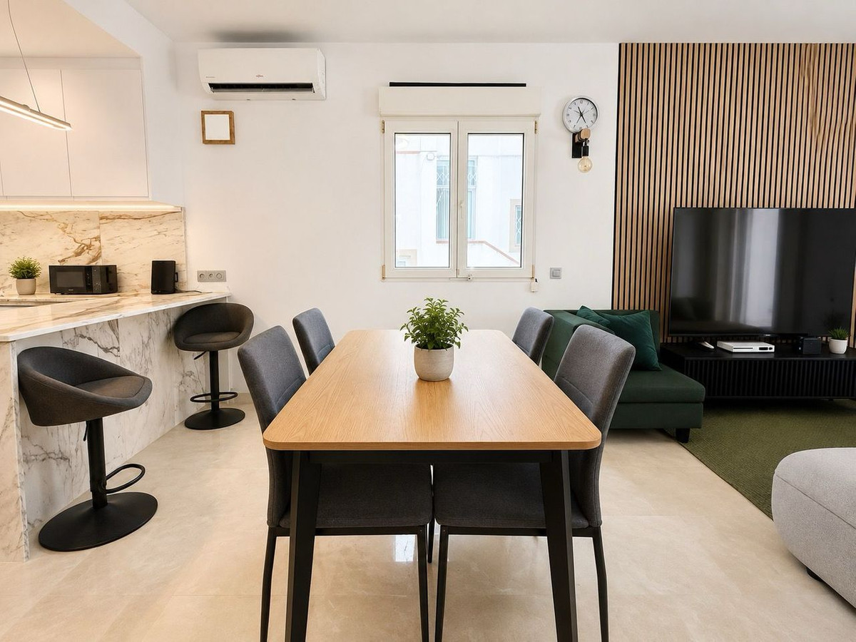 Se vende Villa - Chalet de 3 dormitorios en Costa Blanca, Alicante, España