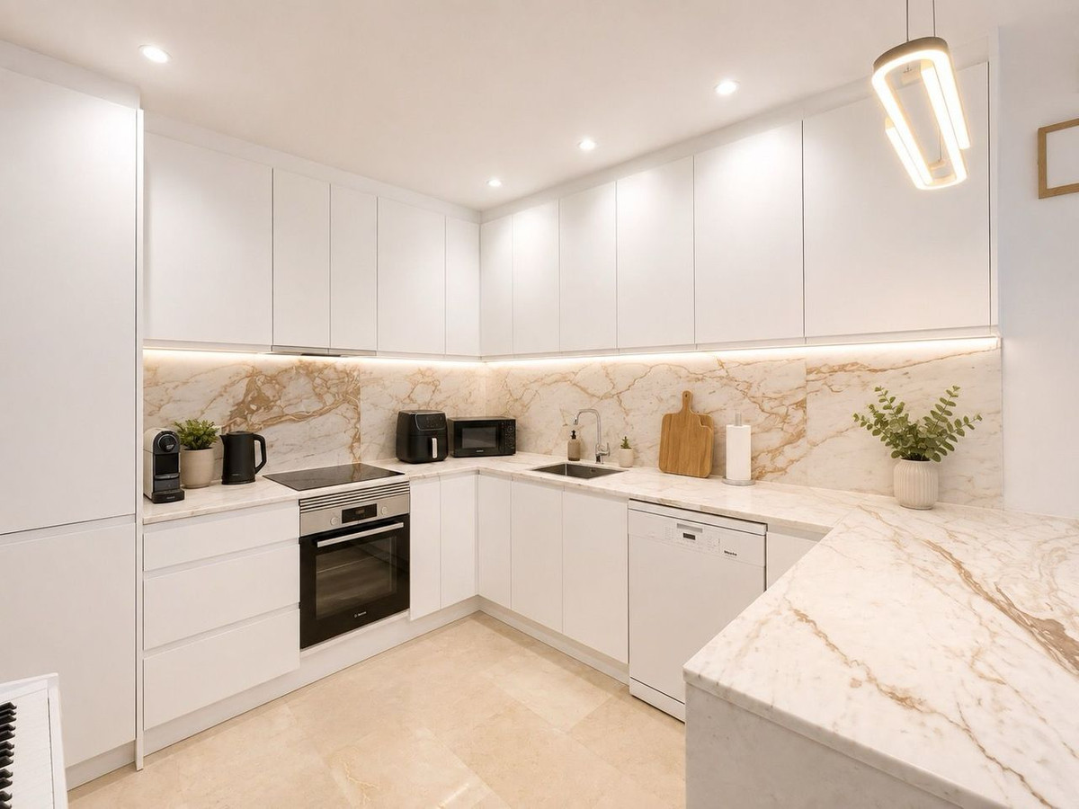 Se vende Villa - Chalet de 3 dormitorios en Costa Blanca, Alicante, España